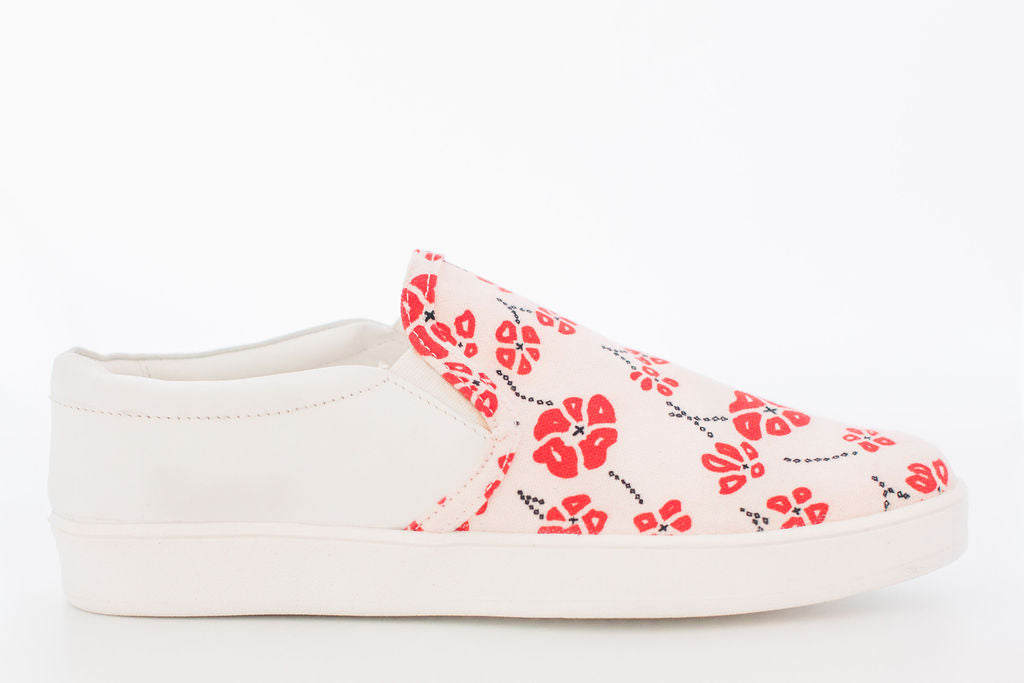 Right Cherry Shoe